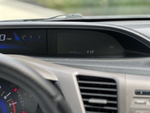 Used 2012 Honda Civic LX image 16