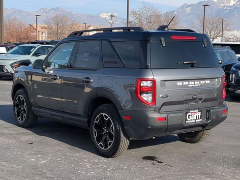 Used 2025 Ford Bronco Sport Outer Banks image 8