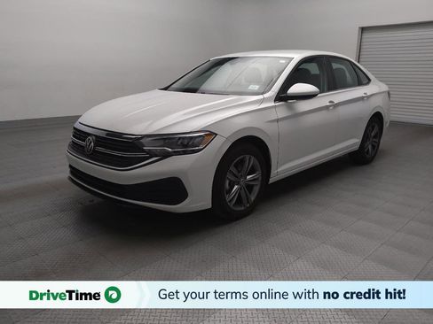 Used 2024 Volkswagen Jetta SE image 1