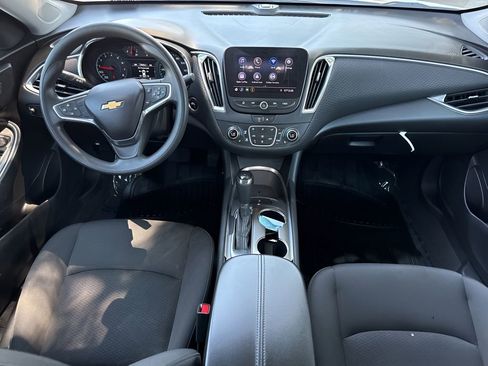 Used 2020 Chevrolet Malibu LT FWD image 14