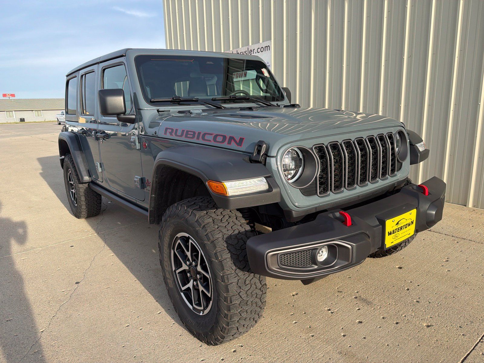 Used 2026 Jeep Wrangler Unlimited Rubicon AWD/4WD image 2