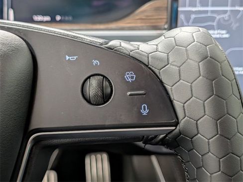 Used 2023 Tesla Model S Standard Range image 20