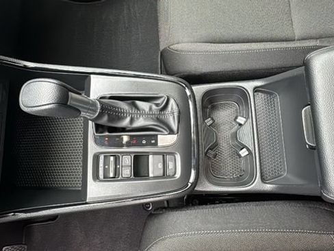 Used 2024 Honda CR-V EX image 24