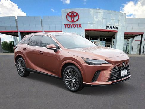 Used 2023 Lexus RX 350 image 2