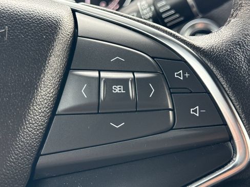 Used 2022 Cadillac XT5 Luxury AWD/4WD image 26