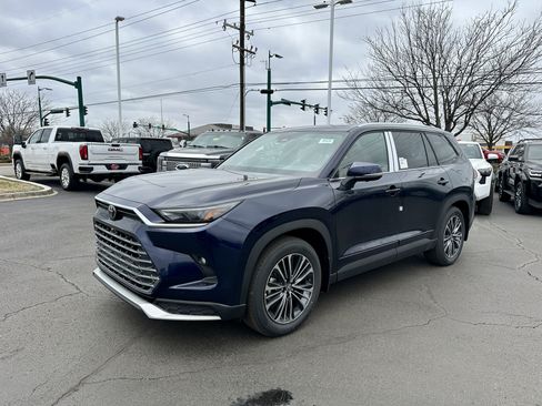 New 2026 Toyota Grand Highlander AWD Hybrid image 15