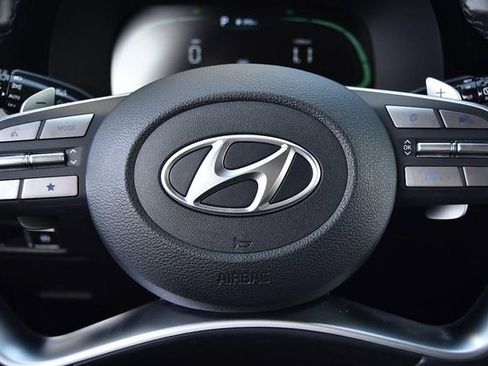 Used 2024 Hyundai Palisade SEL image 17