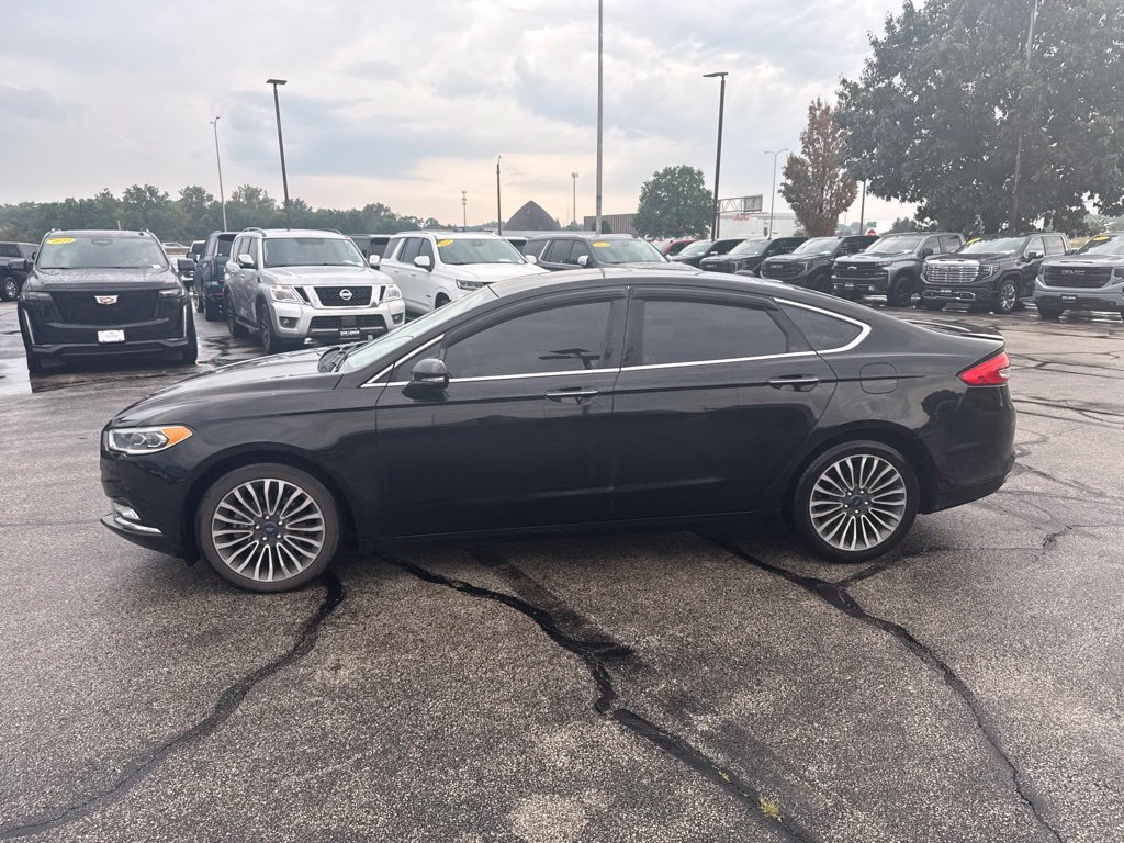 Used 2017 Ford Fusion Titanium FWD image 3