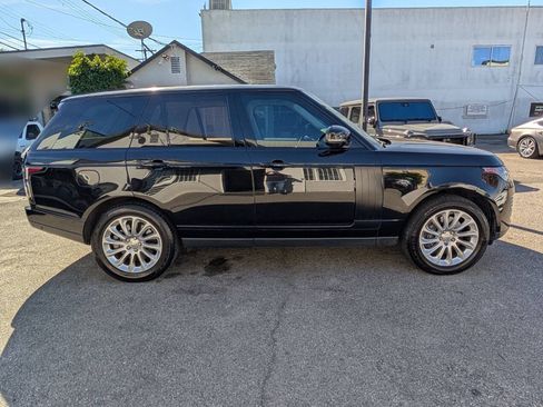 Used 2018 Land Rover Range Rover HSE AWD/4WD image 2