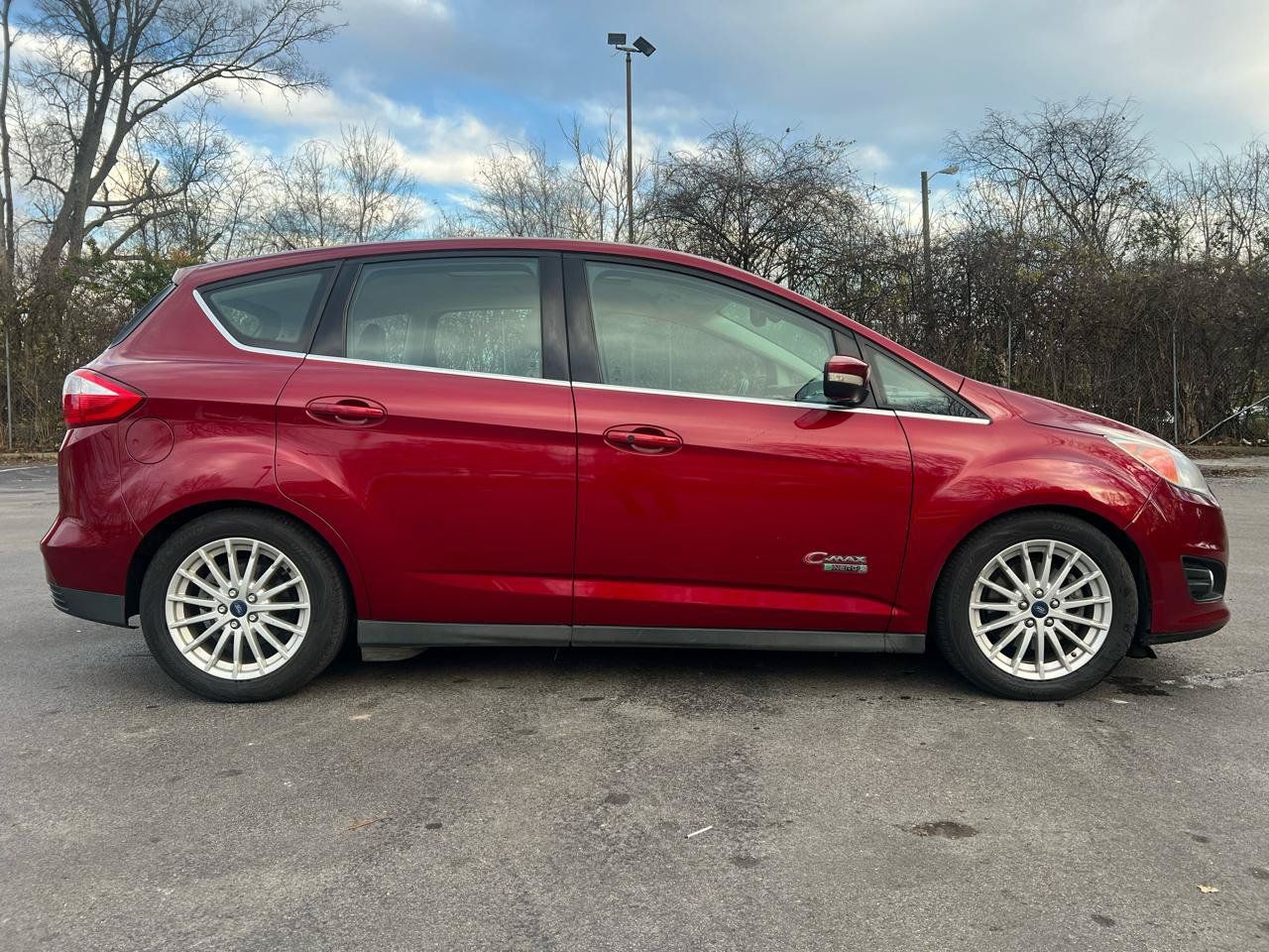 Used 2014 Ford C-MAX Energi SEL w/ Equipment Group 301A FWD image 5