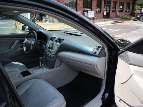 Used 2008 Toyota Camry Hybrid FWD image 15