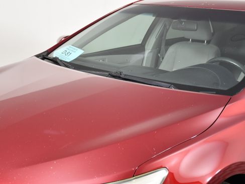 Used 2016 Toyota Camry LE FWD image 12