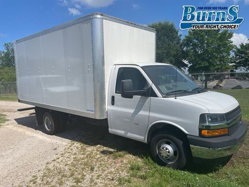 Used 2022 Chevrolet Express 3500 w/ Power Convenience Package image 1