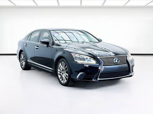 Used 2014 Lexus LS 460 image 3