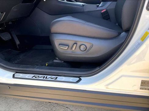 Certified 2025 Toyota RAV4 XLE w/ Convenience Package image 36