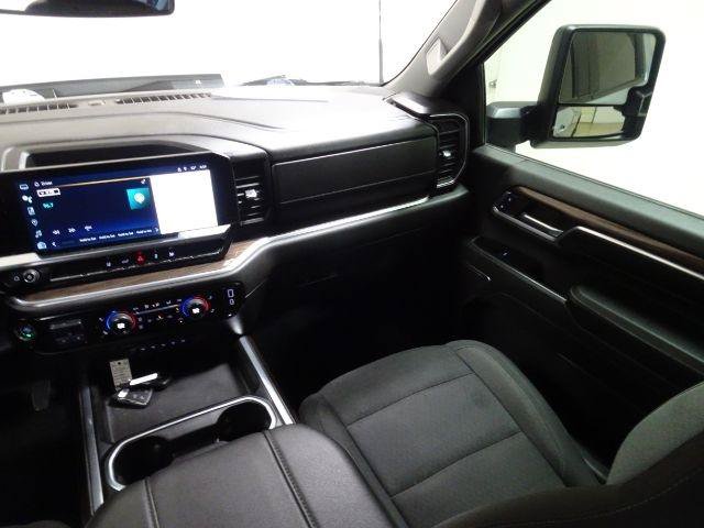 Used 2024 Chevrolet Silverado 2500 LT w/ Convenience Package AWD/4WD image 38