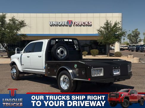 Used 2024 RAM 4500 Laramie AWD/4WD image 11