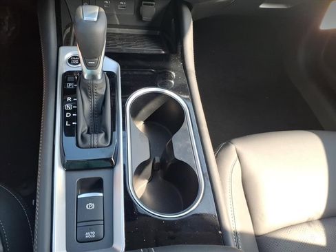 New 2025 Nissan Altima 2.5 SL image 16