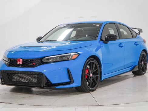 Used 2025 Honda Civic Type R image 4