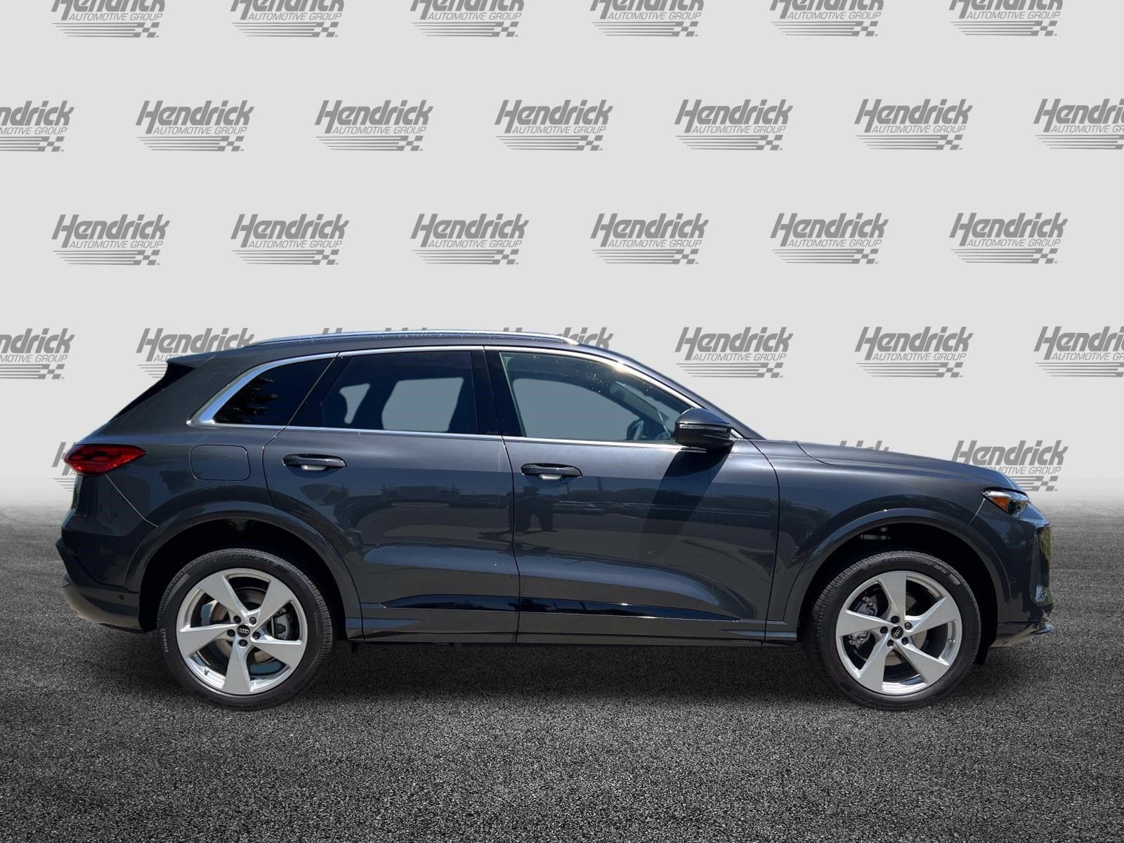 New 2026 Audi Q5 Premium AWD/4WD image 10