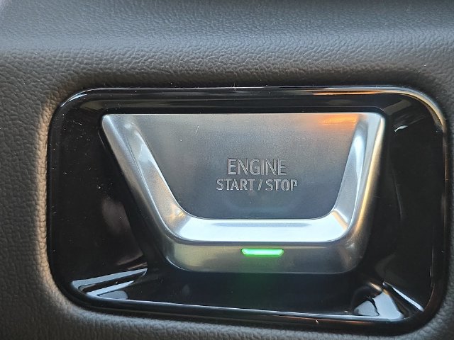 New 2027 GMC Yukon Denali w/ Denali Reserve Package AWD/4WD image 17