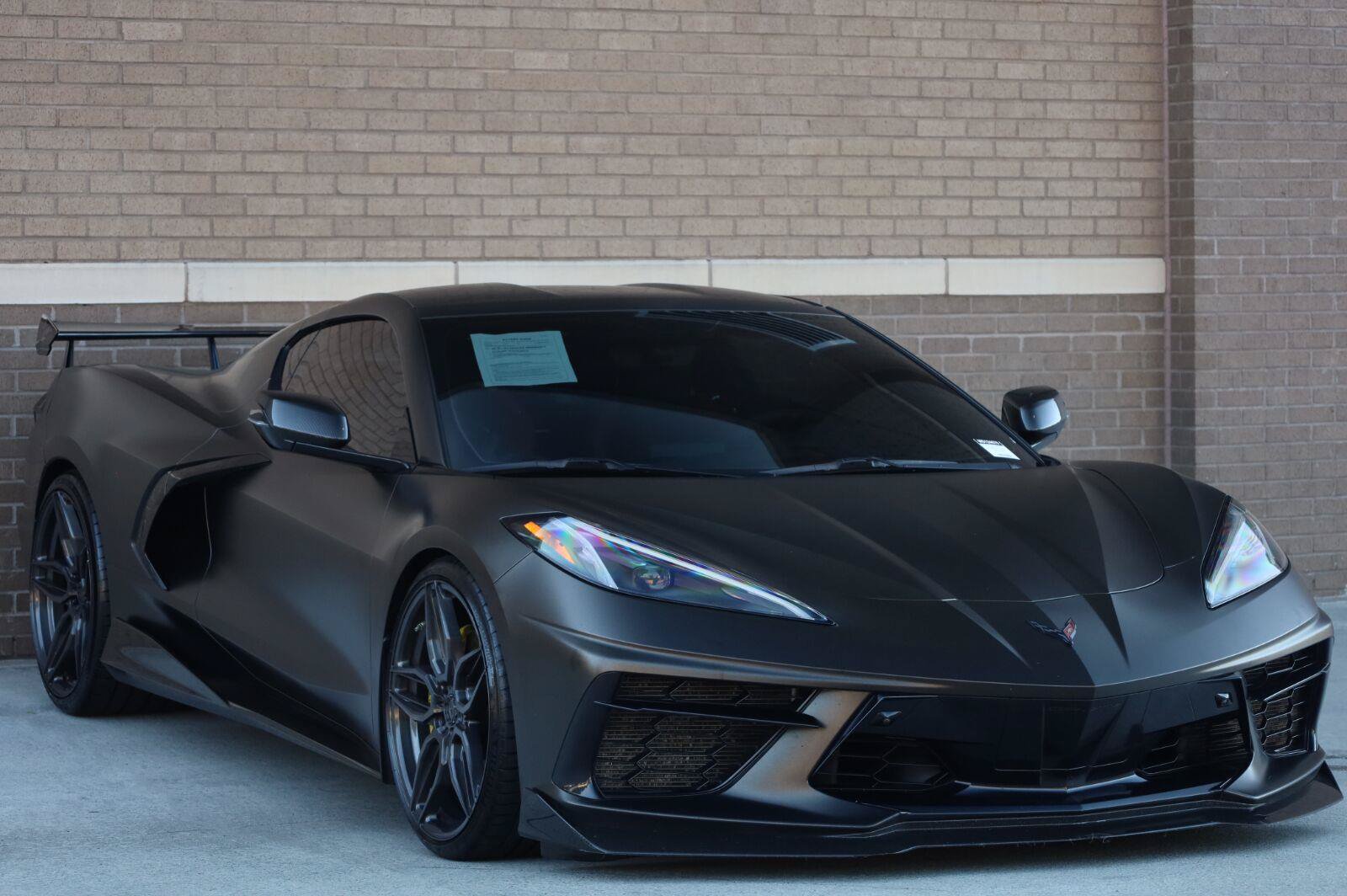 Used 2021 Chevrolet Corvette Stingray Preferred Cpe w/ Z51 Performance Package RWD image 7
