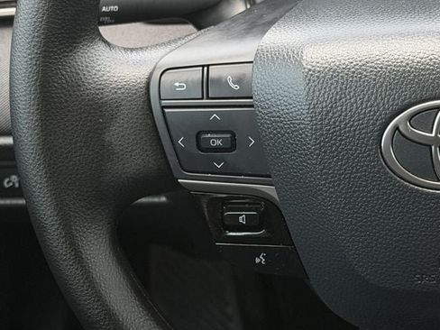 Used 2026 Toyota Camry LE w/ Convenience Package FWD image 13