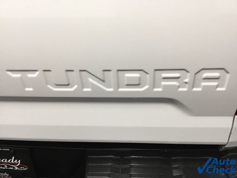 Used 2014 Toyota Tundra 1794 Edition image 19