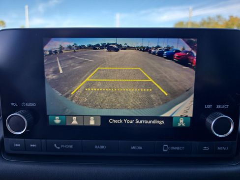 Certified 2023 Honda HR-V Sport image 18