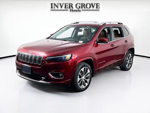 Used 2019 Jeep Cherokee Overland w/ Trailer Tow Group AWD/4WD image 1