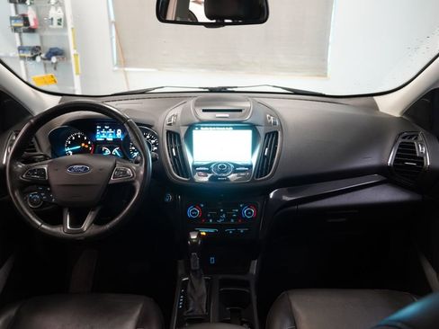 Used 2017 Ford Escape Titanium AWD/4WD image 19