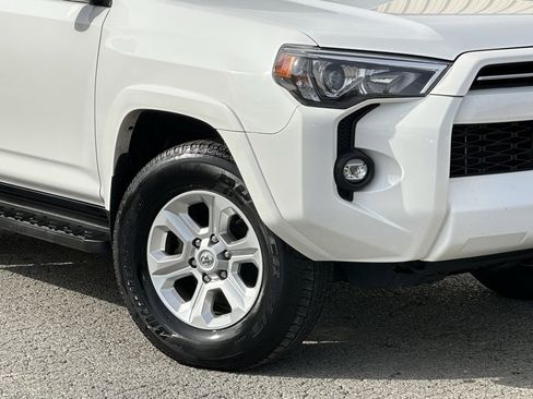 Used 2024 Toyota 4Runner SR5 Premium image 41