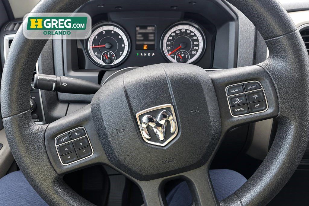 Used 2020 RAM 1500 Classic SLT AWD/4WD image 14