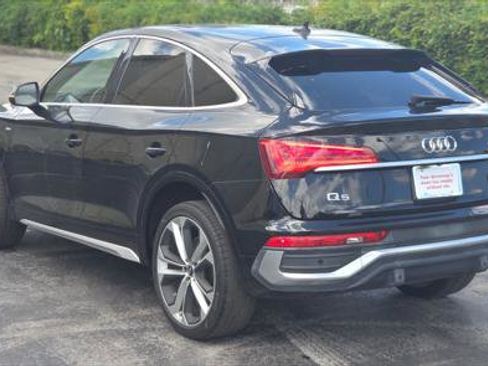 Used 2021 Audi Q5 2.0T Premium Plus w/ Premium Plus Package AWD/4WD image 4