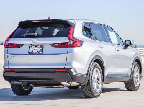 Used 2023 Honda CR-V EX-L image 8