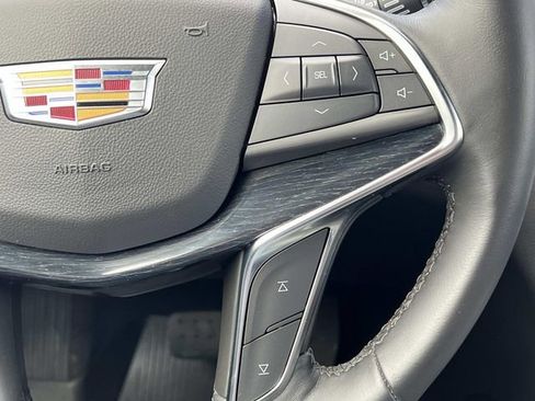 Certified 2025 Cadillac XT5 Premium Luxury w/ Technology Package AWD/4WD image 27