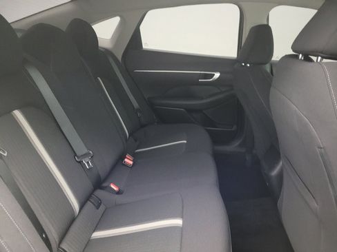 Used 2023 Hyundai Sonata SE FWD image 19