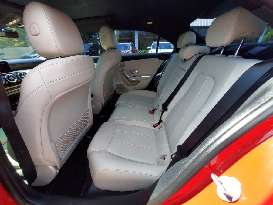 Used 2019 Mercedes-Benz A 220 4MATIC image 9