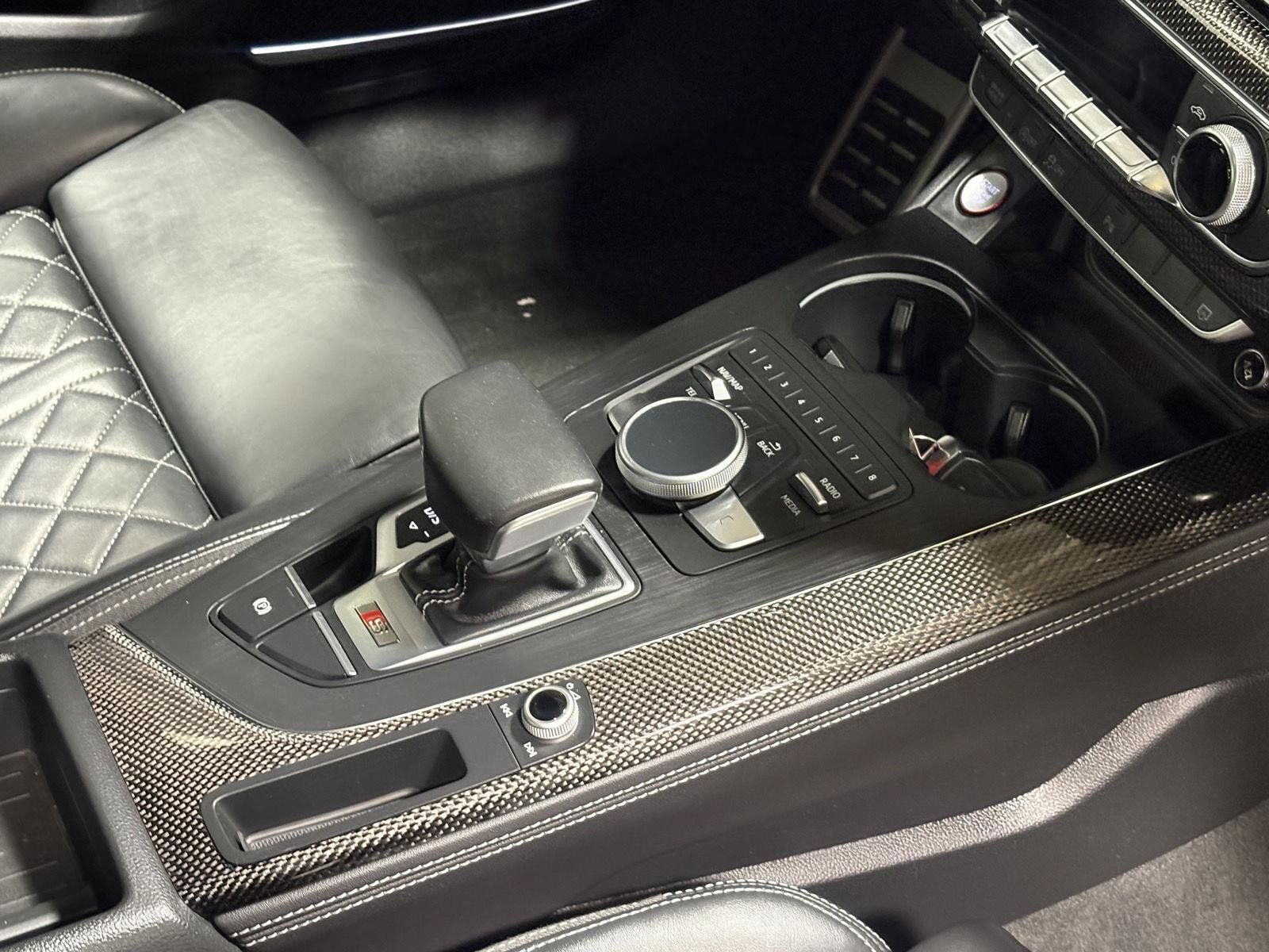 Used 2019 Audi S4 Prestige AWD/4WD image 6