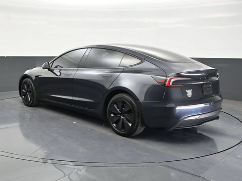 Used 2024 Tesla Model 3 Standard Range RWD image 8