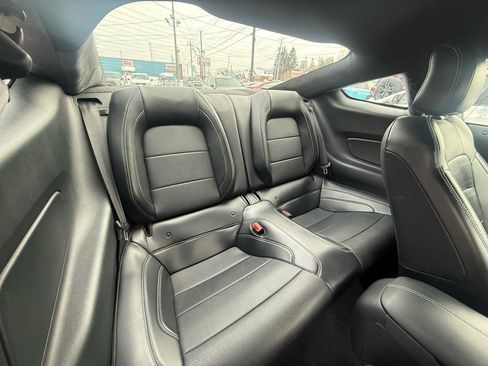 Used 2019 Ford Mustang GT Premium w/ Equipment Group 401A image 21