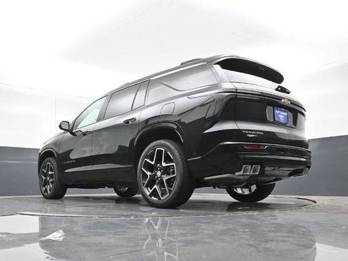 New 2026 Chevrolet Traverse High Country w/ LPO, Floor Liner Package image 12