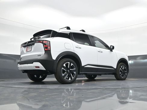 New 2026 Nissan Kicks SV w/ Cold Weather Package image 23