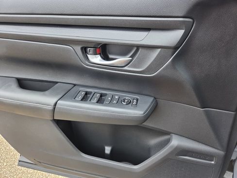 Used 2024 Honda CR-V EX image 16