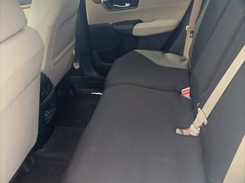 Used 2018 Honda CR-V EX image 9