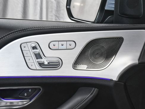 Used 2025 Mercedes-Benz GLE 53 AMG 4MATIC Coupe image 11