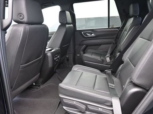Used 2024 Chevrolet Tahoe LT AWD/4WD image 16