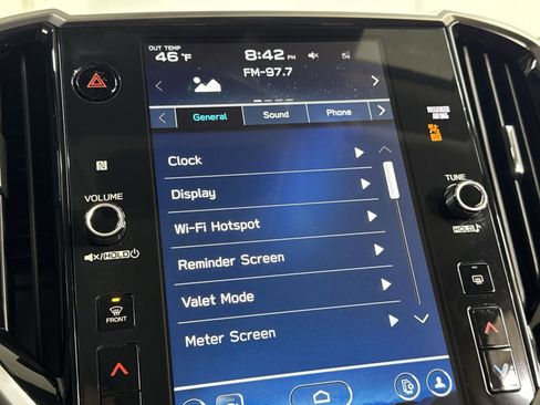 Used 2025 Subaru Ascent Premium image 24