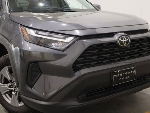 Used 2022 Toyota RAV4 XLE image 48