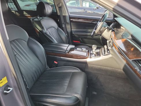 Used 2018 Genesis G90 5.0 Ultimate image 23